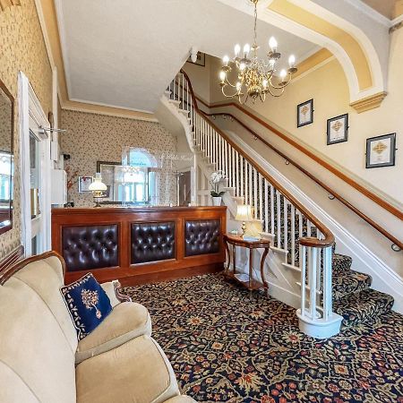 St Kilda Hotel Лландидно Экстерьер фото